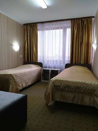 Отель Vitebsk Hotel Витебск Стандартный двухместный номер с 2 отдельными кроватями-2